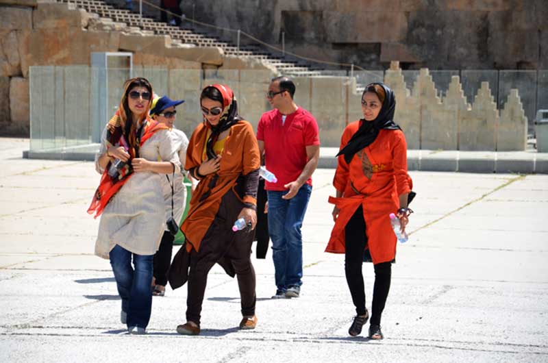 Women-Dress-Code-Iran