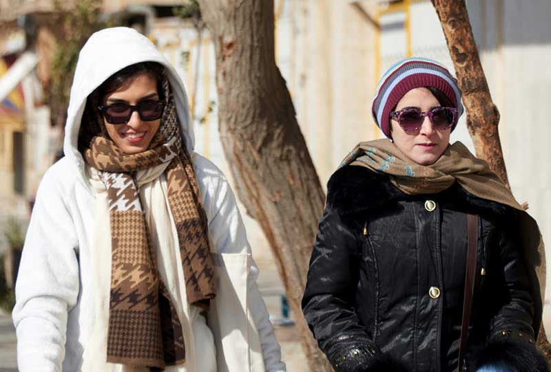 cold-weather-clothing-for-women-in-Iran
