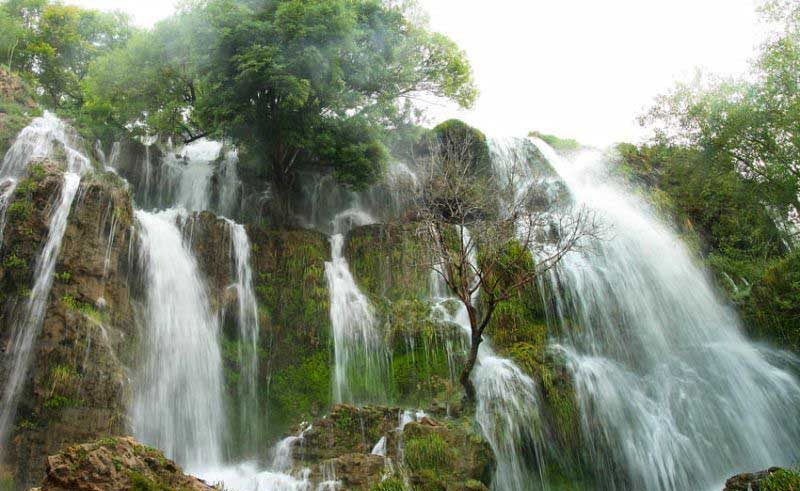 Niyasar Waterfall Kashan Iran - Waterfalls of Iran